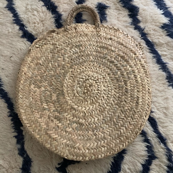 Large Round Market Bag - Picture 2 of 3